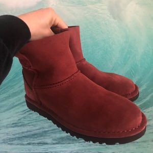 Ugg boots size 6